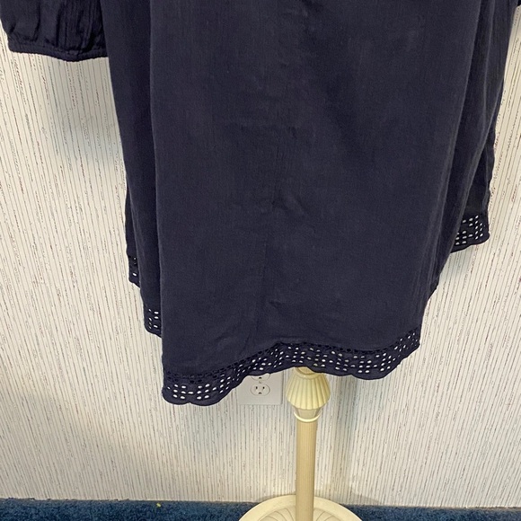 Women's SZ Large Crown & Ivey Navy Dress Eyelet trimmed bottom & Latern Sleeves - Picture 7 of 8